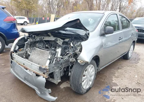 2014 Nissan Versa 1.6 S+ z USA, uszkodzony, nr VIN 3N1CN7AP3EL857574